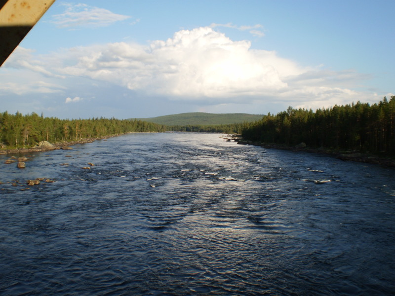 Inlandsbanan - Rzeka warta przepłynięcia